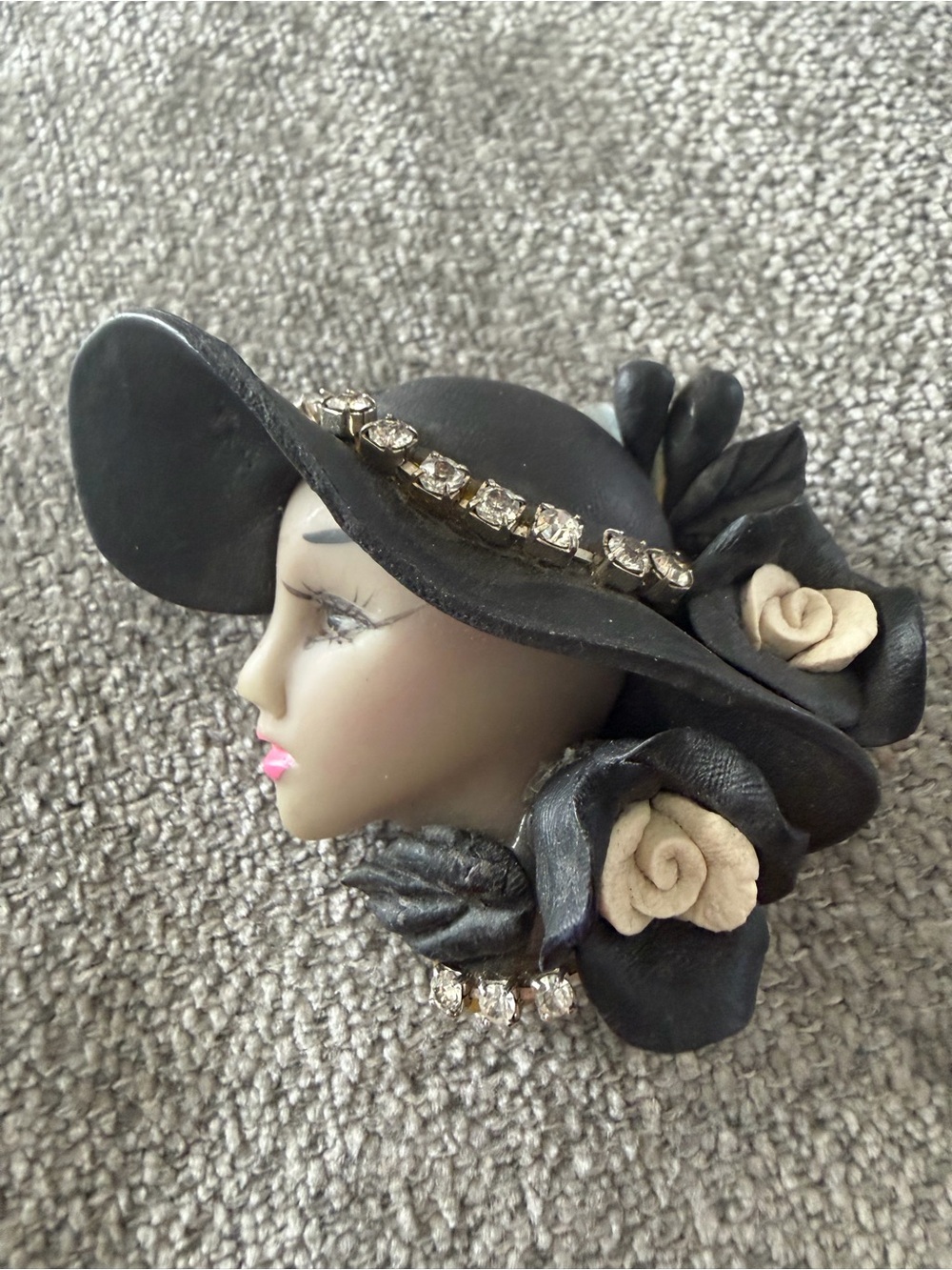 Vintage-Inspired Black & Cream Lady Head Brooch with Rhinestones